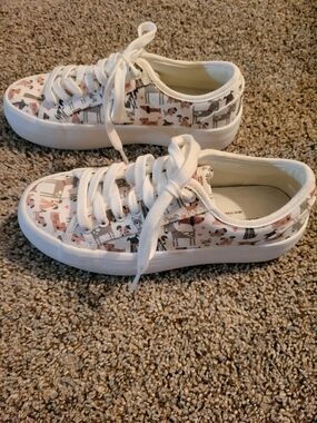 Cynthia Rowley White Canvas Sneakers with Pink & Gray Animal Print NWOB